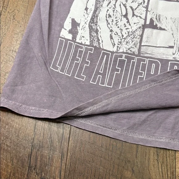 The Notorious B.I.G. Band Tee Distressed size small - Picture 5 of 8